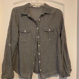 Green stripes buttoned blouse